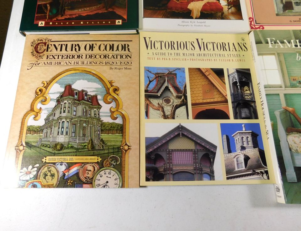 8 Books - Rustic Traditions, Victorian, Nickelodeon, Family Houses by the Sea