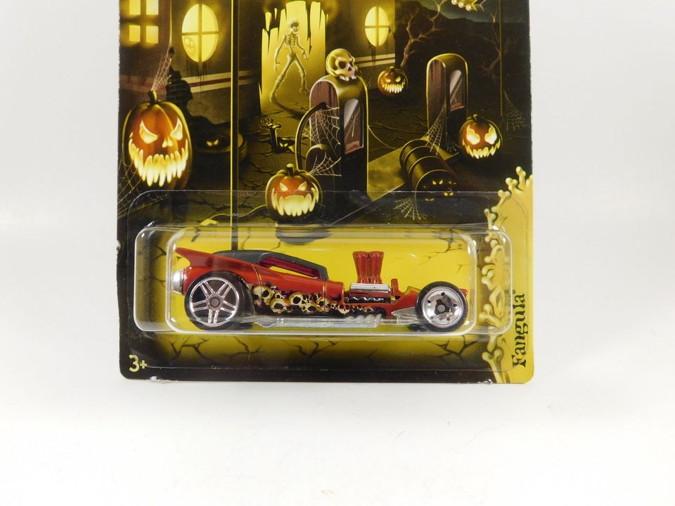 Hot Wheels Halloween Fangula Car