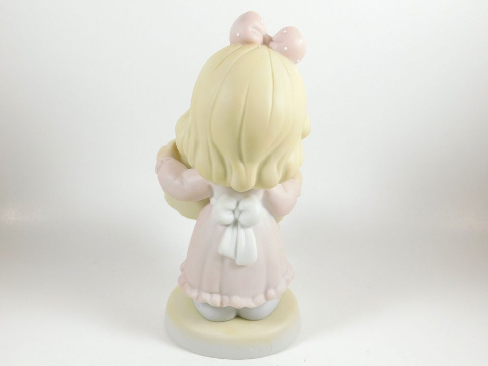 Precious Moments Thank You Sew Much Enesco Figurine 587923