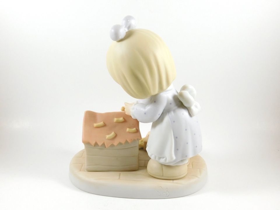 Precious Moments Home-Made Of Love Enesco Figurine 730211