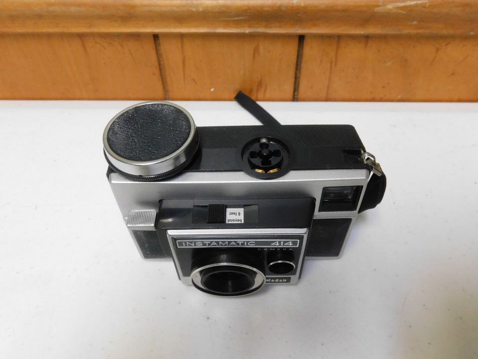 Vintage Kodak Instamatic 414 Camera