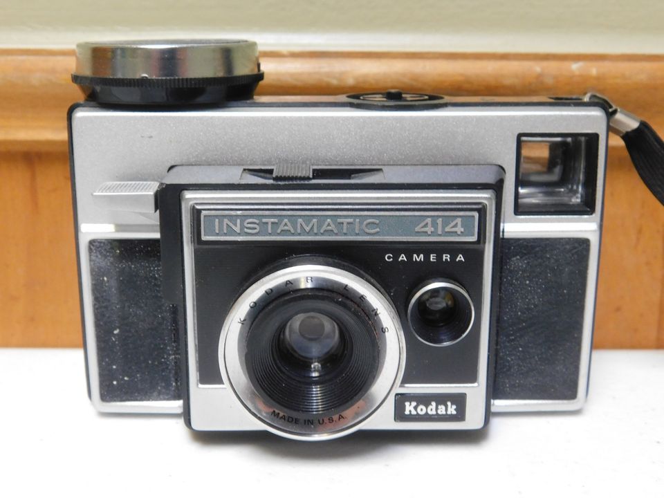 Vintage Kodak Instamatic 414 Camera