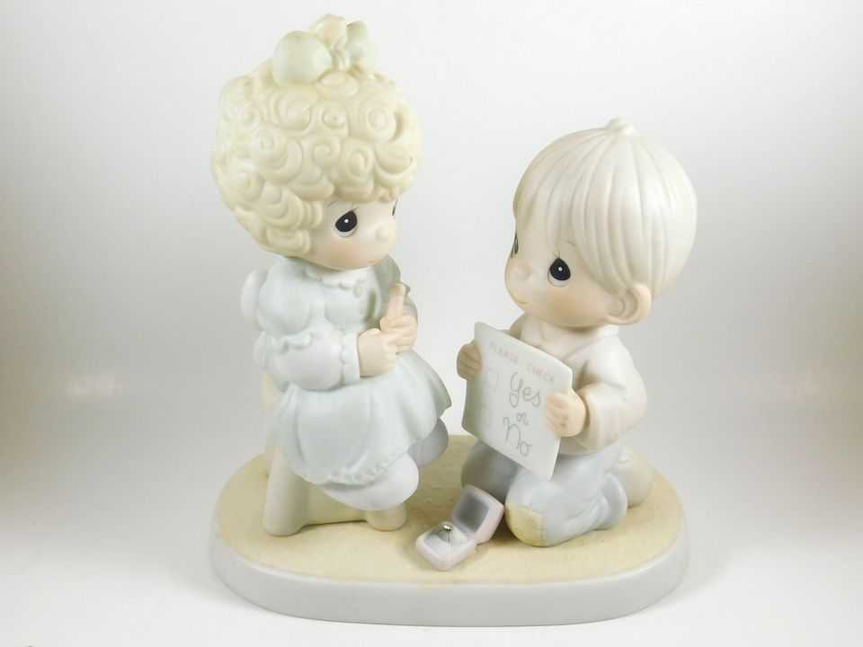 Precious Moments Wishing You A Perfect Choice Enesco Figurine 520845