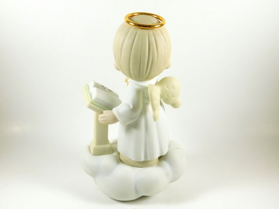 Precious Moments Jesus Is Born Enesco Figurine 104210