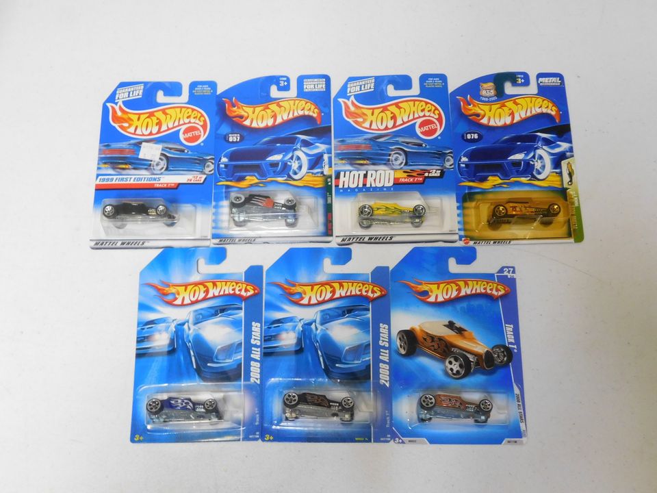 7 Hot Wheels Track T Cars Color Variants