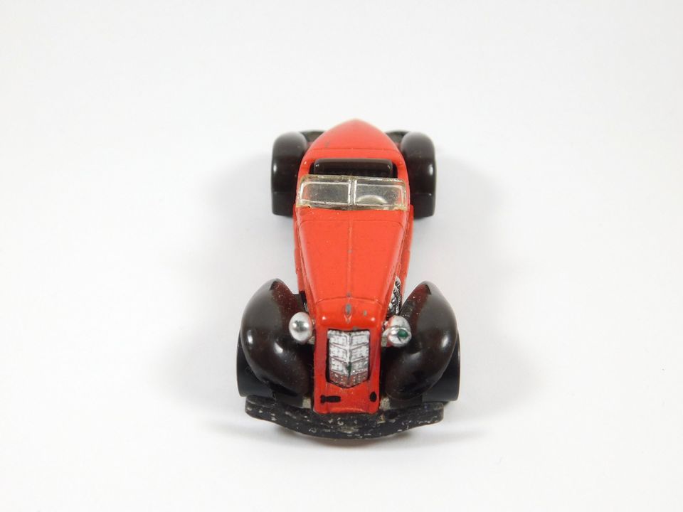 Vintage 1978 Hot Wheels Red Auburn 852