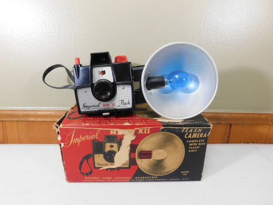 Vintage Imperial Mark XII Flash Camera