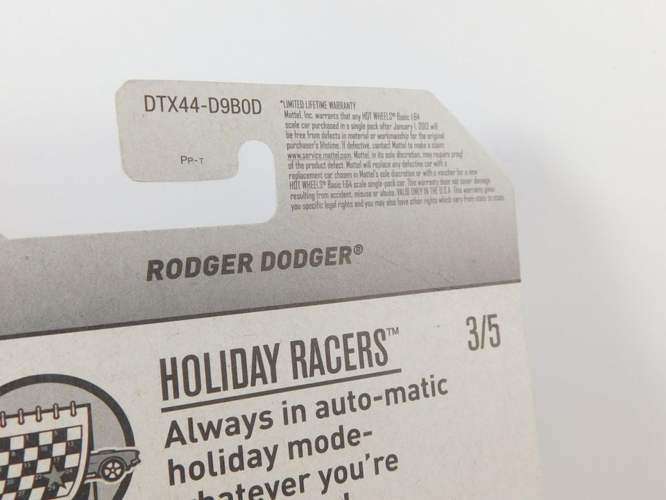 Hot Wheels Rodger Dodger Holiday Racers Valentine's Day 3/5