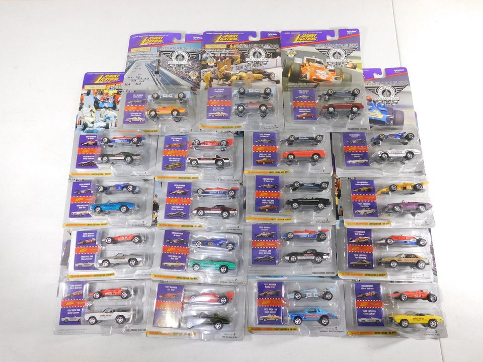 19 Johnny Lightning Indianapolis 500 Champions Collection Limited Edition Cars