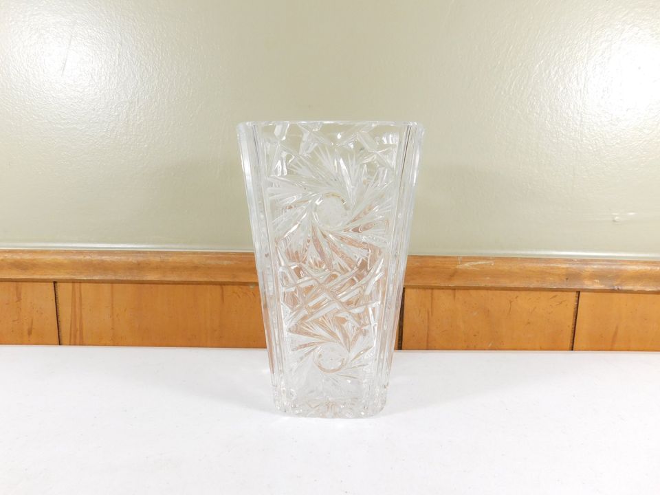 Star of David Cut Glass Crystal Vase