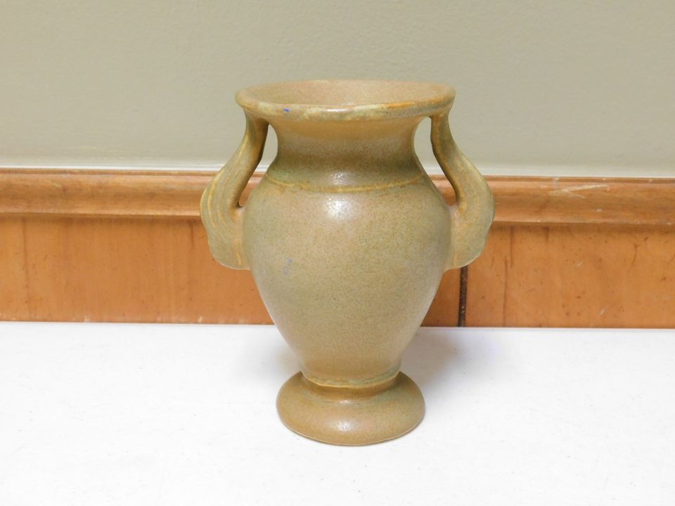 Vintage Tan Two Handle Niloak Pottery Vase