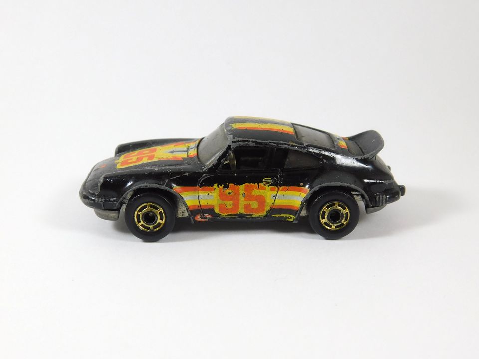 Vintage 1974 Hot Wheels Black Porsche P-911