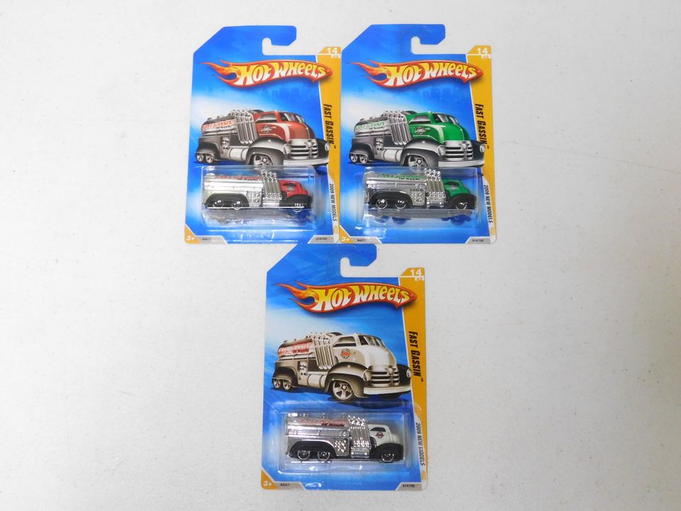 3 Hot Wheels Fast gassin Trucks Color Variants