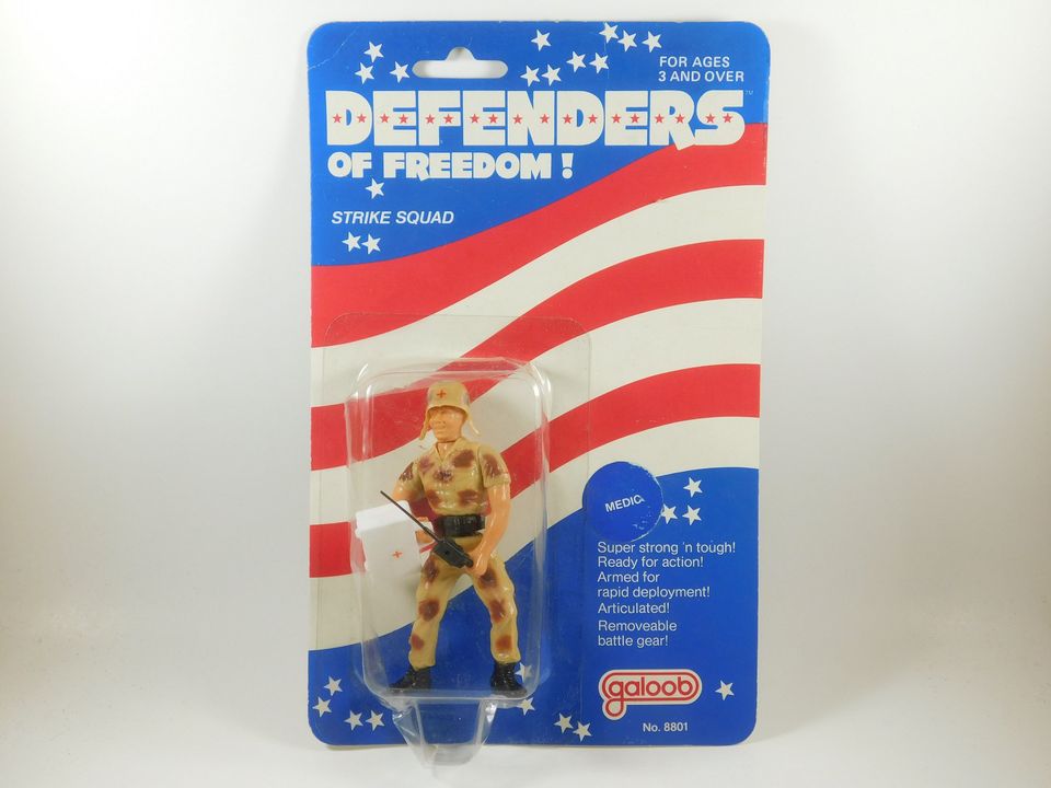 Vintage Defenders of Freedom! Strike Squad Medic Figure