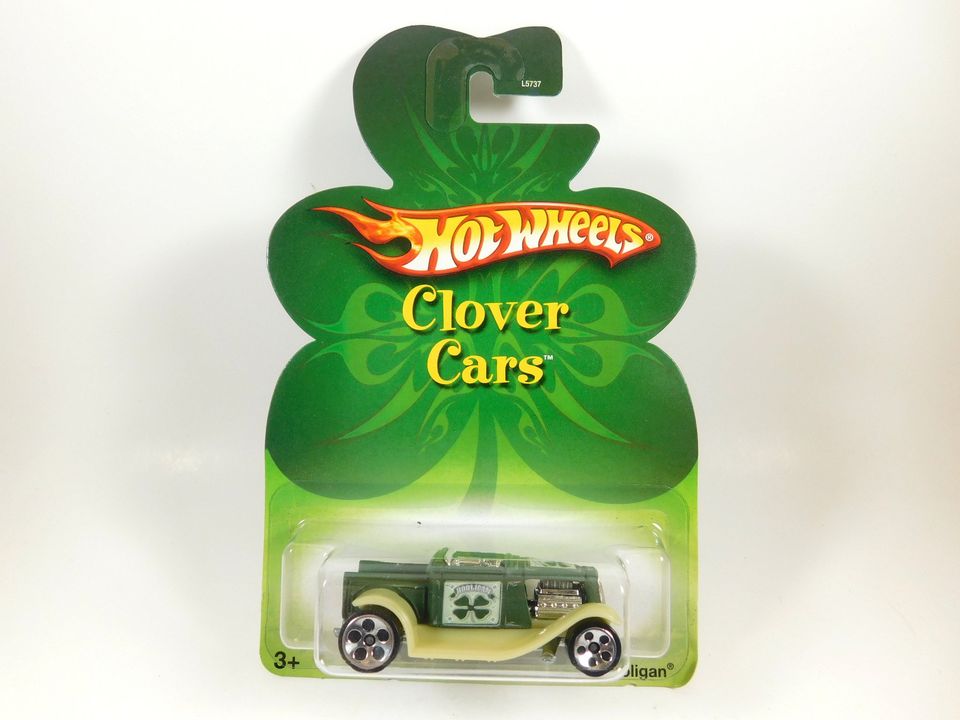 Hot Wheels Holligan and Ford GTX-1 Clover Cars