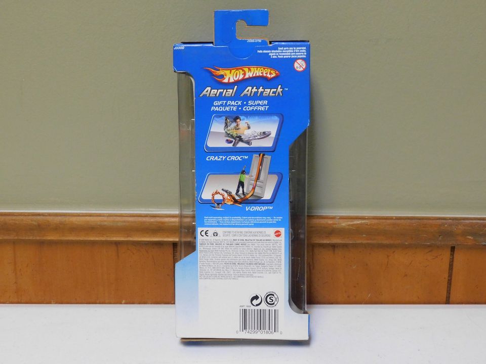 Hot Wheels Aerial Attack 5 Car Gift Pack