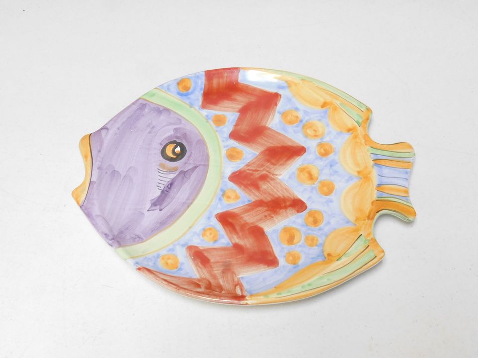 Vintage Fish Shaped Desuirint Italy Plate