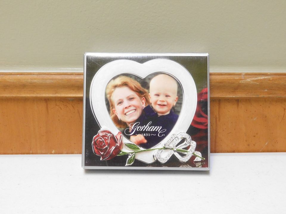 Gorham 1831 Heart Shaped Picture Frame