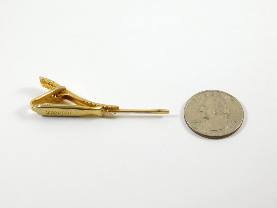 Vintage Gold Tone Snap-On Screwdriver Tie Clip