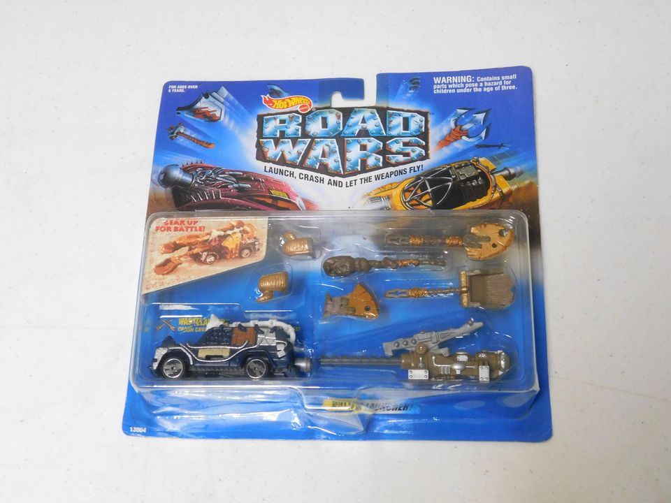 3 Hot Wheels Road Wars Cars Street Cleaver, Nitrod, Wastelander