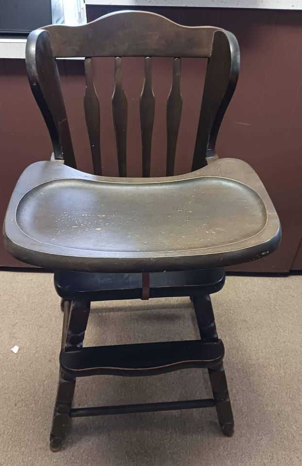 Vintage Wood High Chair