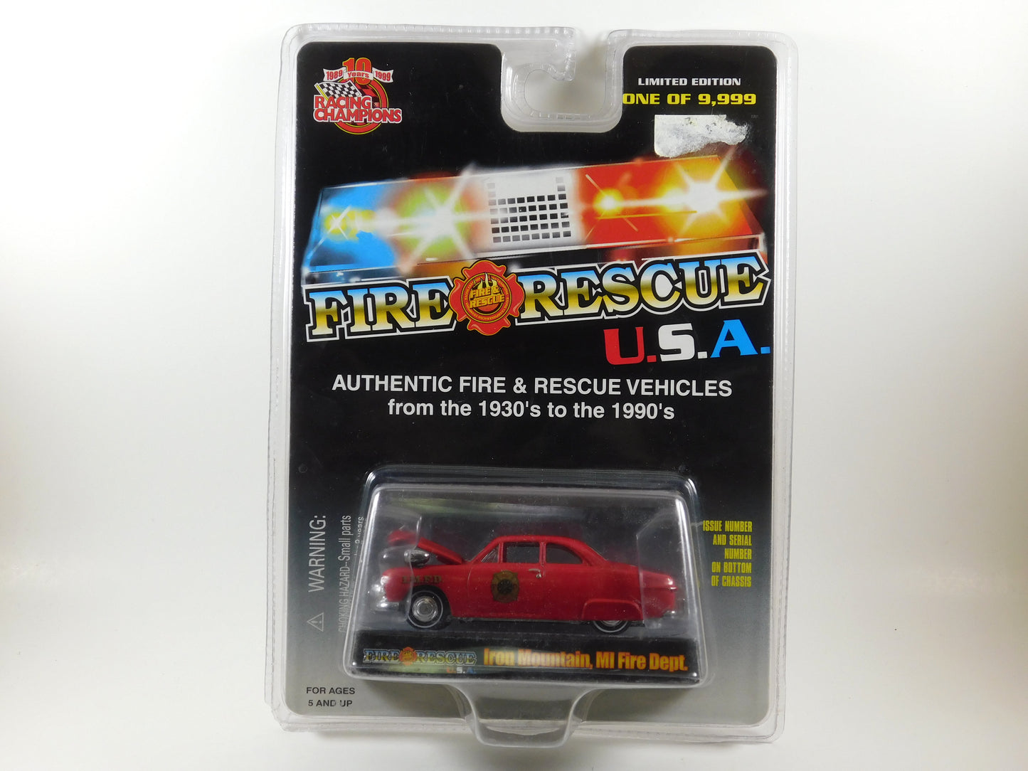 Racing Champions Fire & Rescue Iron Mountain MI Fire Department Car