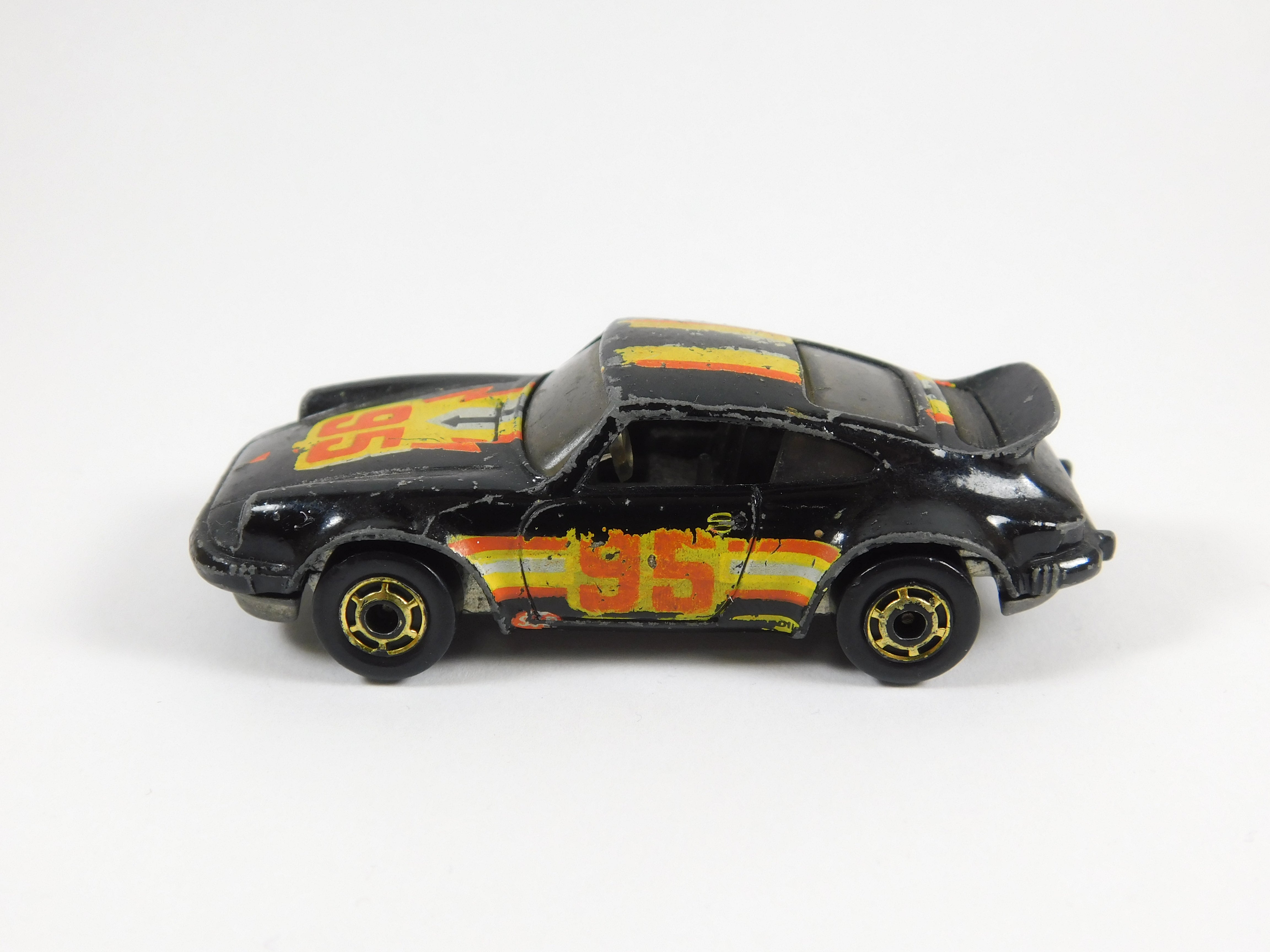Vintage 1974 Hot Wheels Black Porsche P-911 – Single Stone