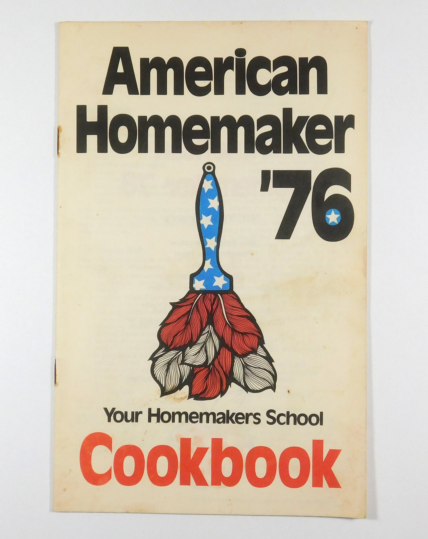 Vintage 1976 American Homemaker Cookbook