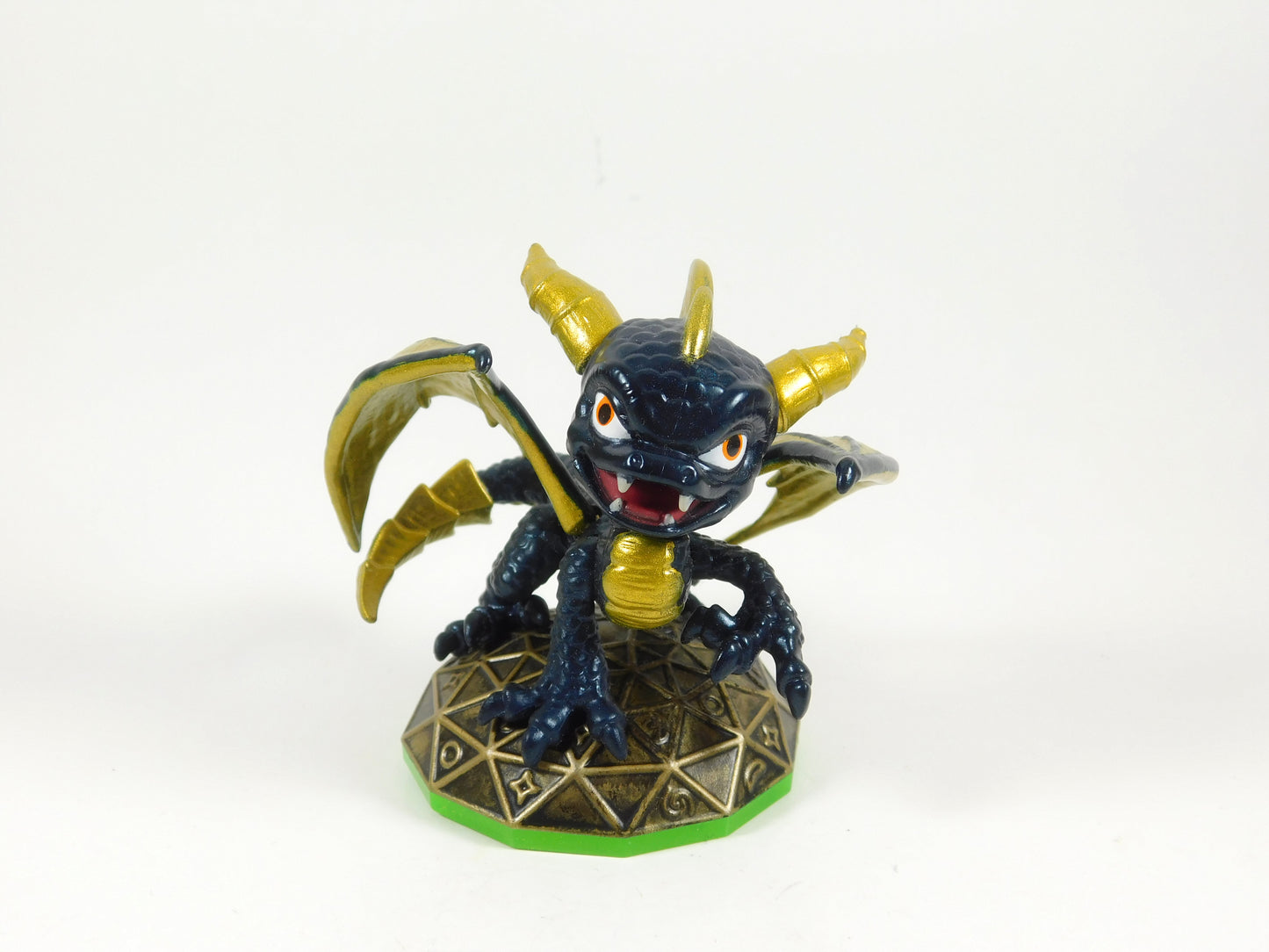 Dark Blue and Gold Spyro Skylanders Figure 84200888