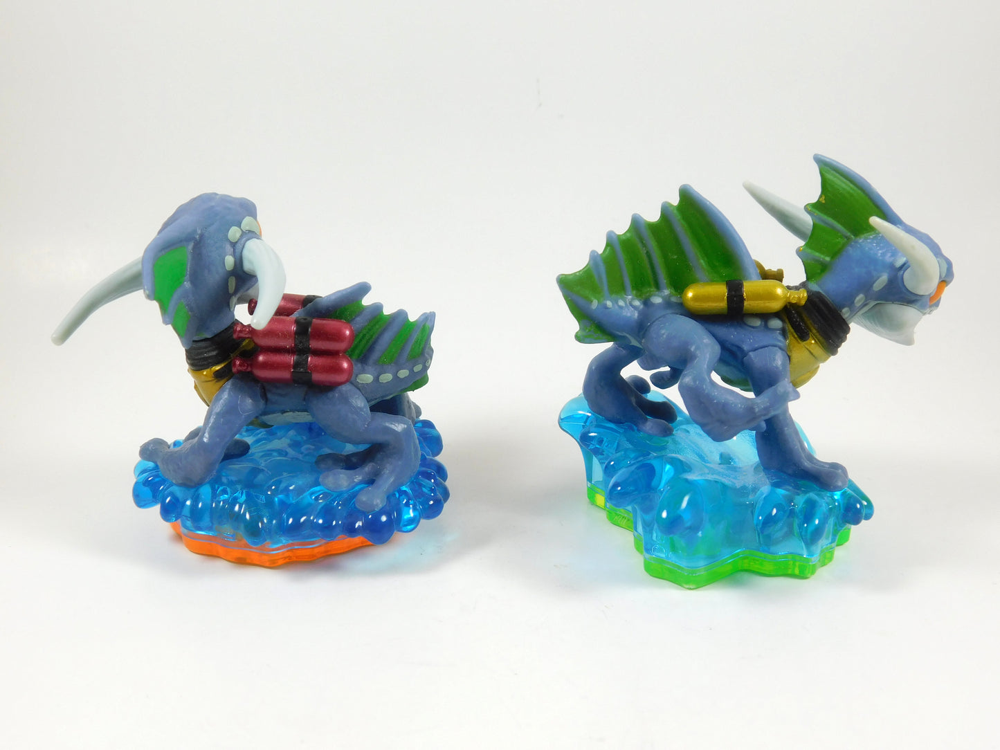 2 Skylanders Zap Figures