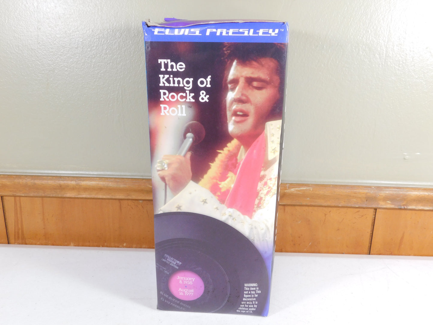 Elvis Presley King of Rock & Roll Bobble Head Royal Bobbles Limited Edition