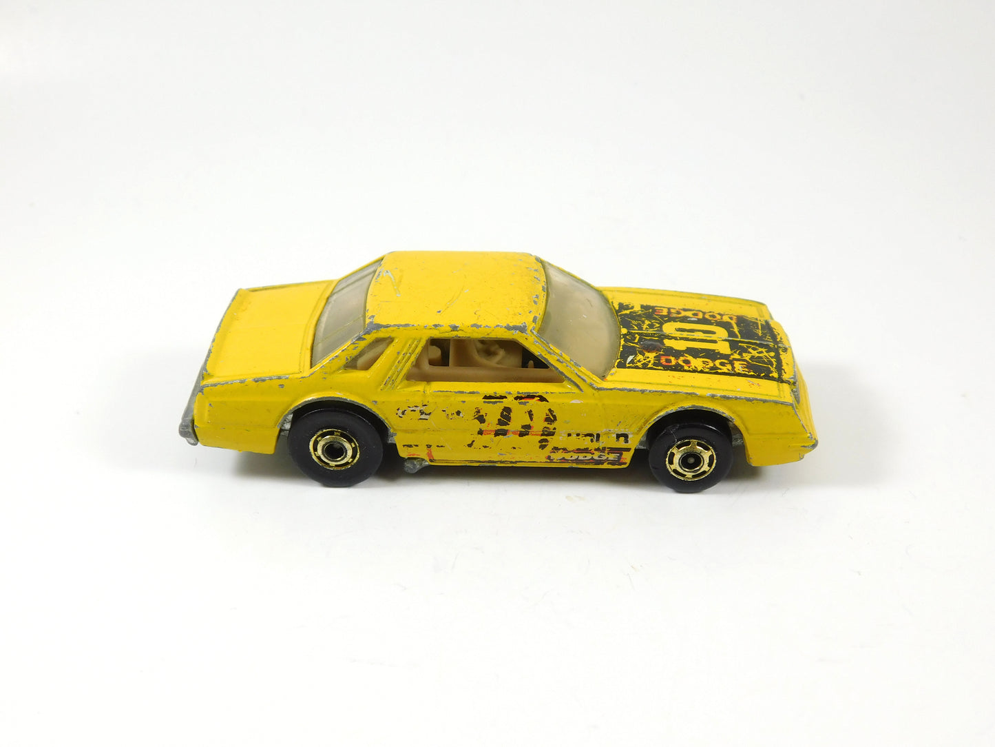 2 Hot Wheels Yellow Mirada Stocker Cars