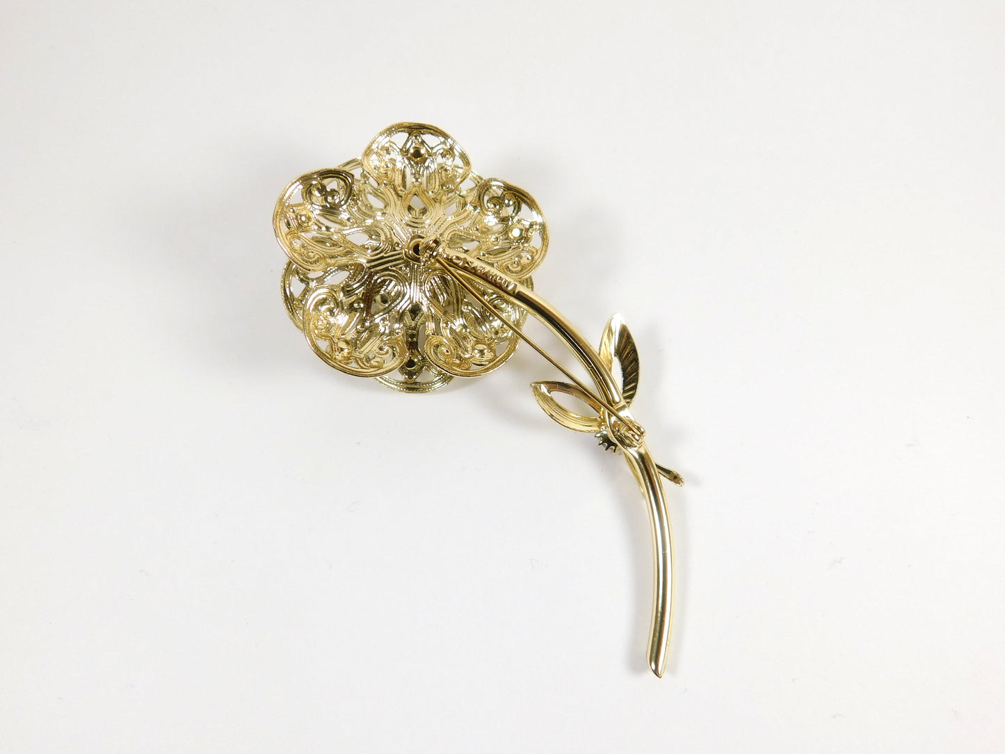 Vintage Sarah Coventry Gold Tone Rose Flower Rhinestone Pin Brooch