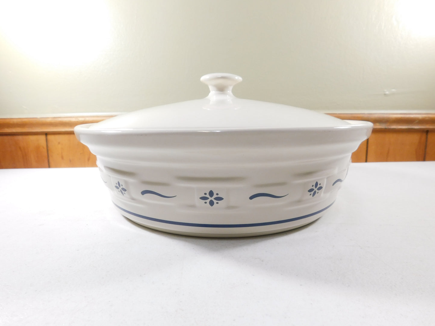 Longaberger 2 Quart Covered Casserole Dish Traditional Blue