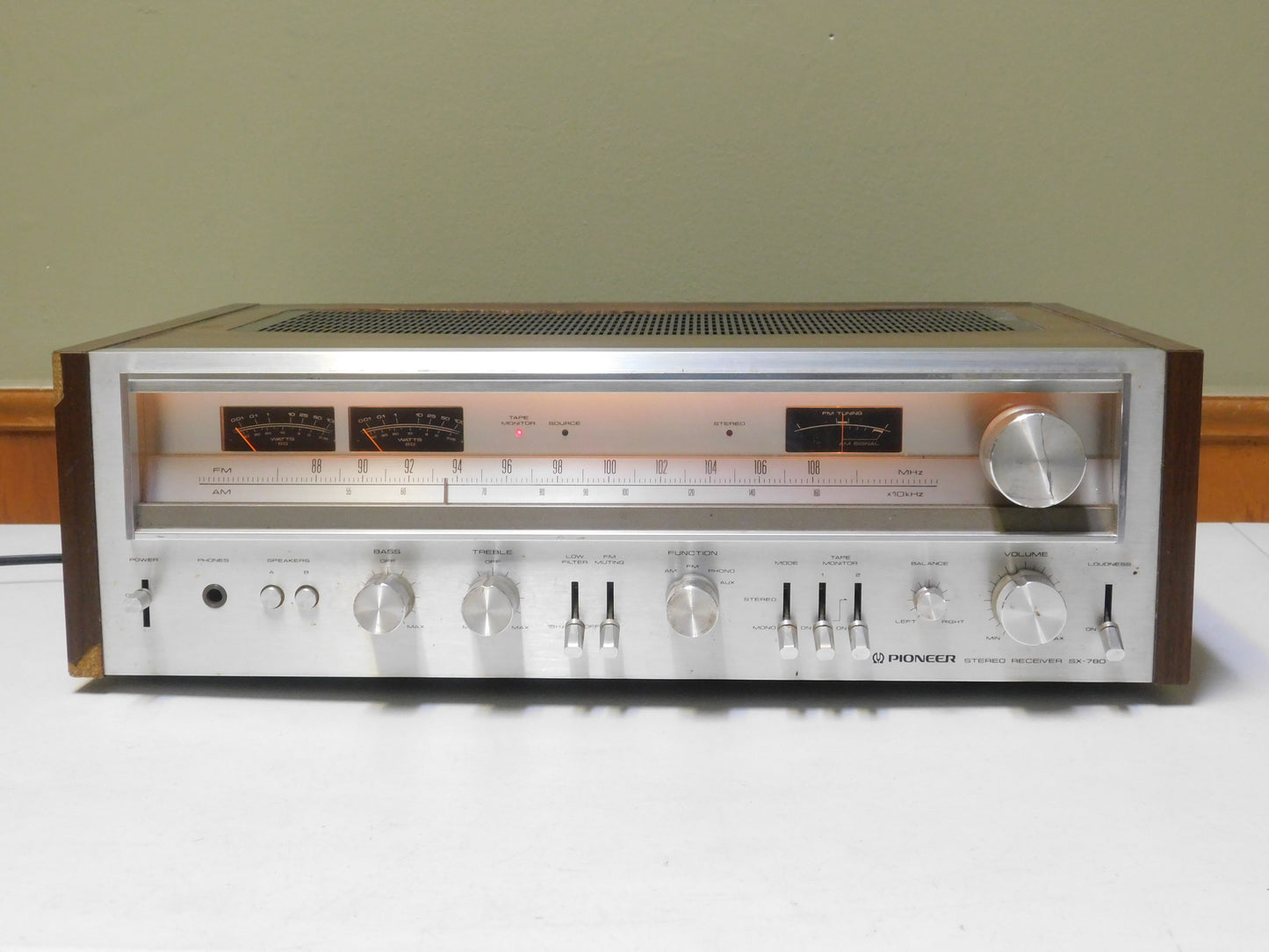 Vintage Pioneer Stereo Receiver SX-780