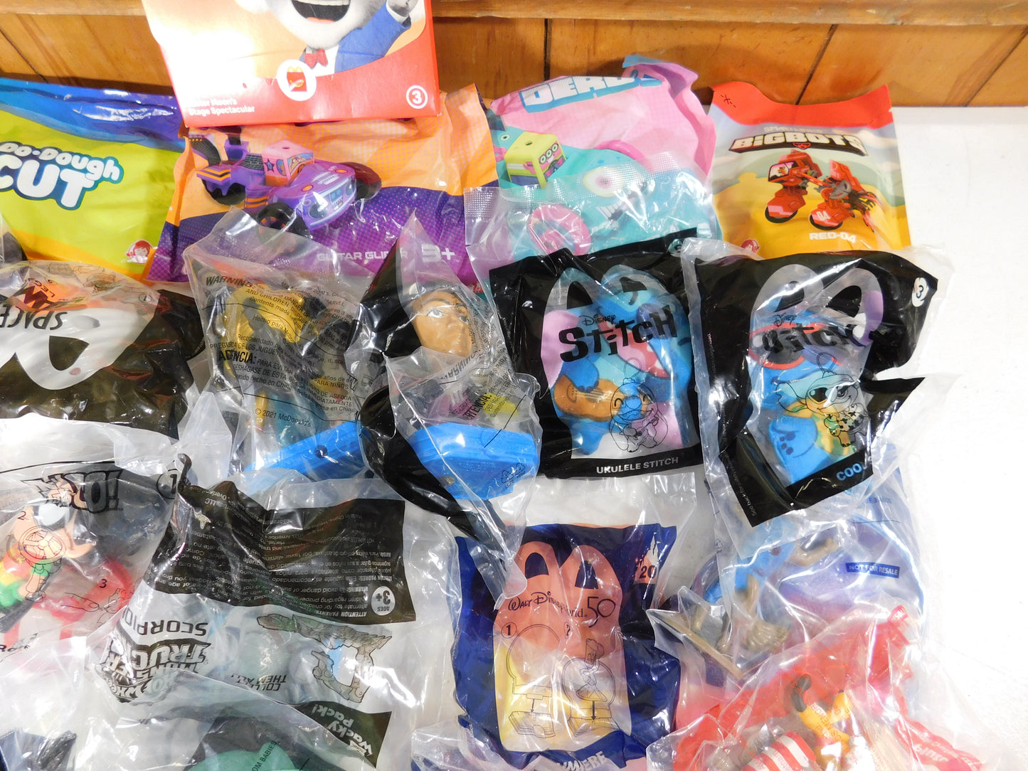 Lot of Mixed McDonald's and Wendy's Happy Meal Toys