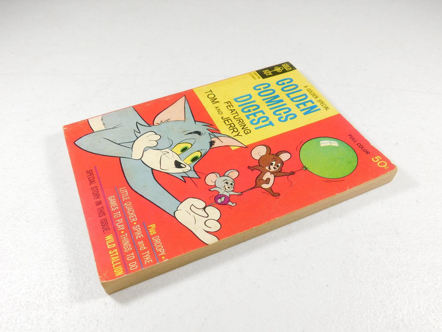 Vintage 1970 A Golden Special Comics Digest Featuring Tom and Jerry Gold Key