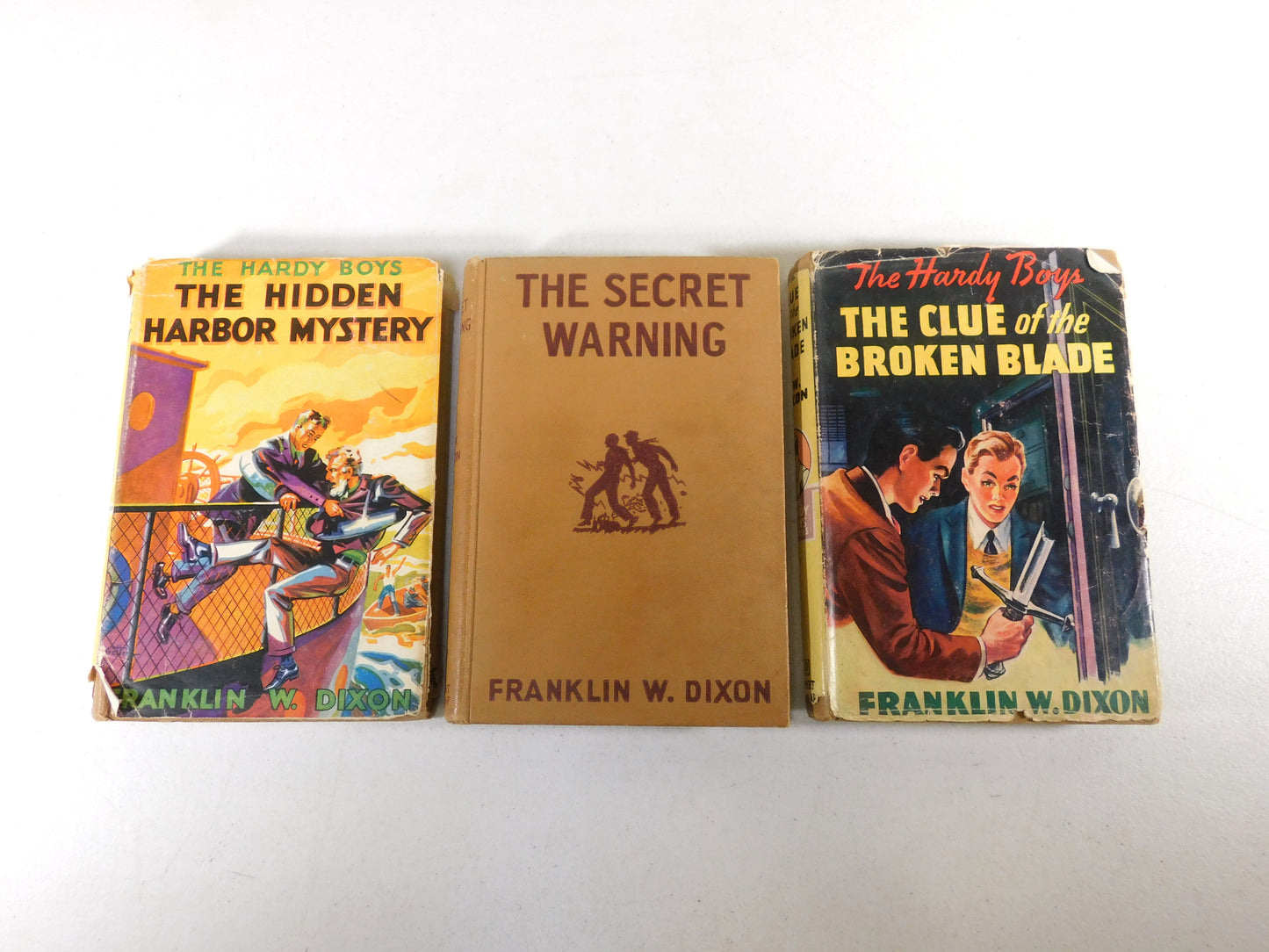 3 Vintage Hardy Boys Books Broken Blade, Secret Warning, Hidden Harbor