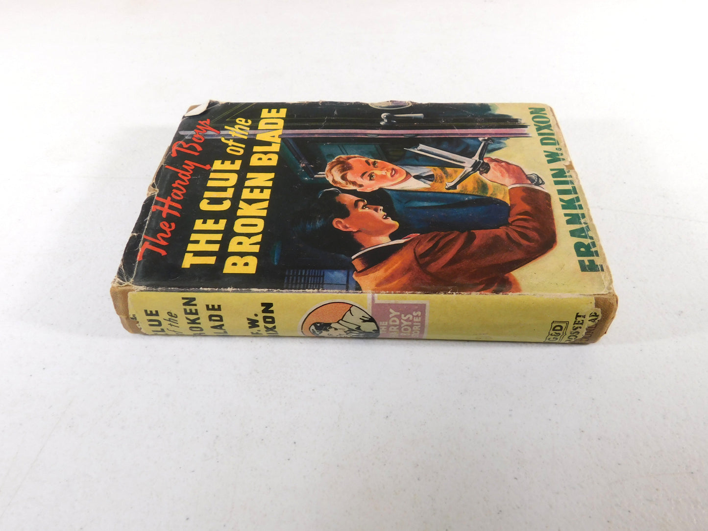 3 Vintage Hardy Boys Books Broken Blade, Secret Warning, Hidden Harbor