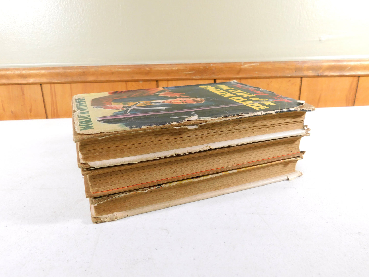 3 Vintage Hardy Boys Books Broken Blade, Secret Warning, Hidden Harbor