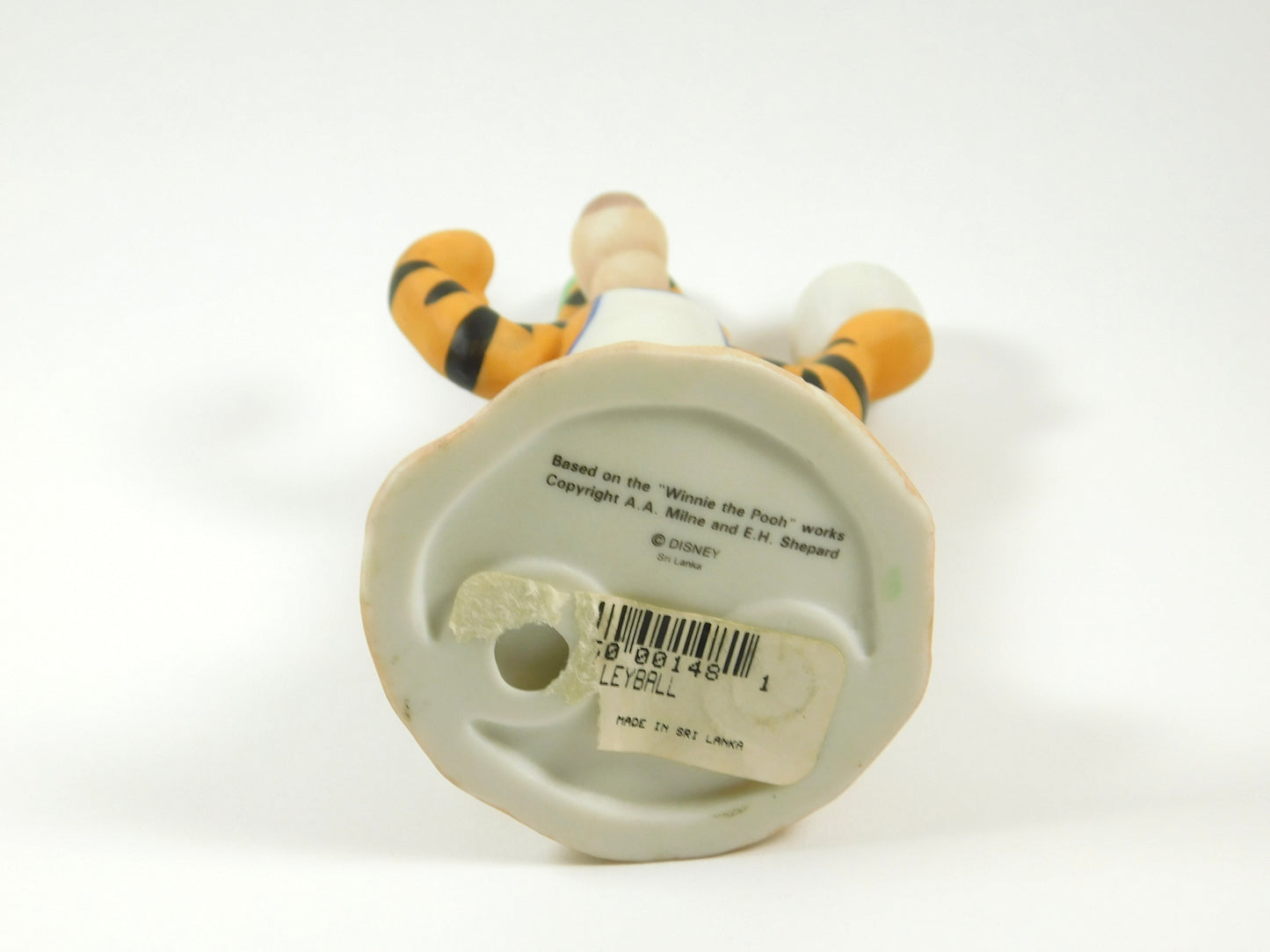 Tigger Volleyball Winnie the Pooh Figurine