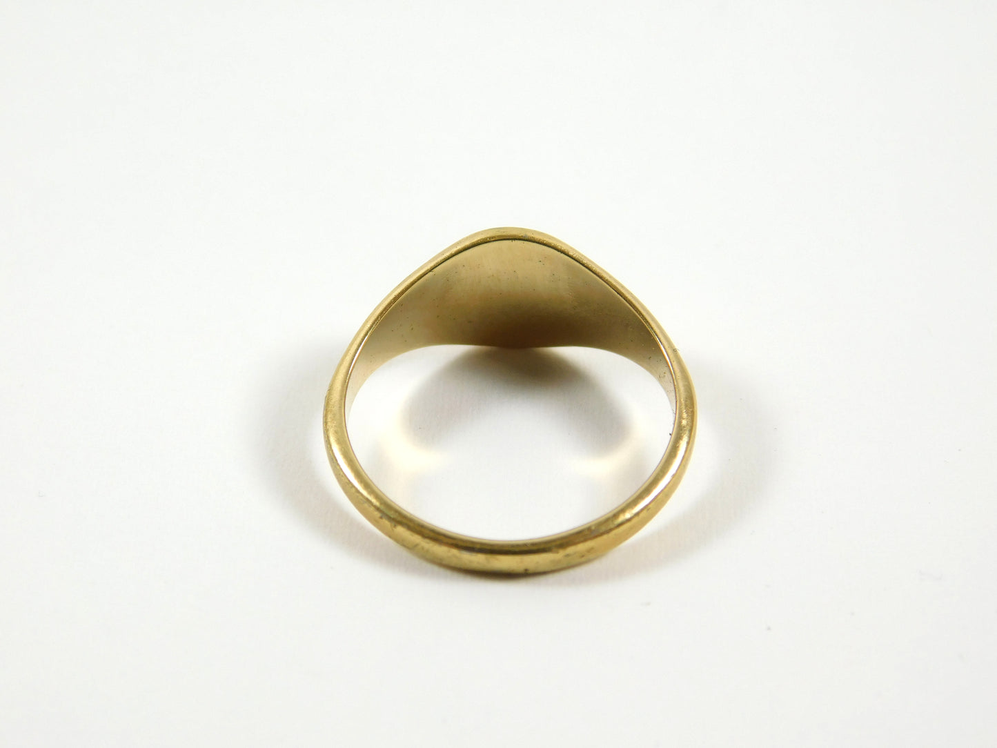 Avon Gold Tone Ring Size 6.75