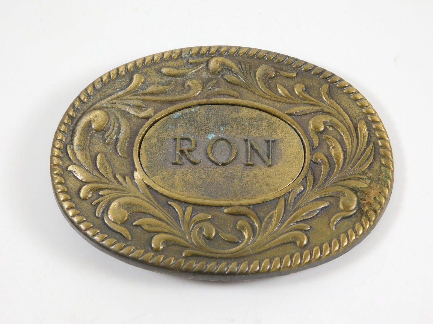 Vintage 1977 The Kinney Co "Ron" Metal Belt Buckle